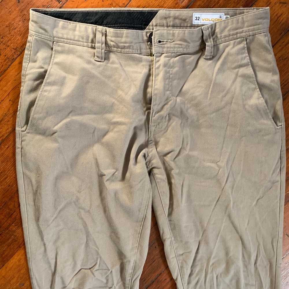 Volcom khakis